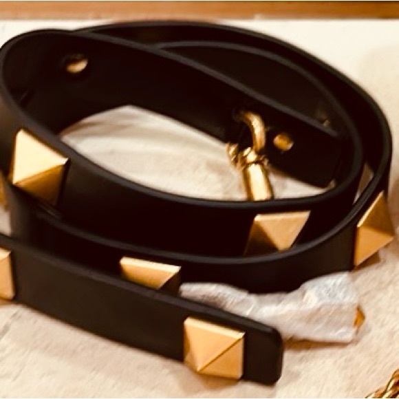 Valentino Garavani Small Roman Stud Lambskin Quilted Bag NWT PAID FULL $3550 - Picture 5 of 14